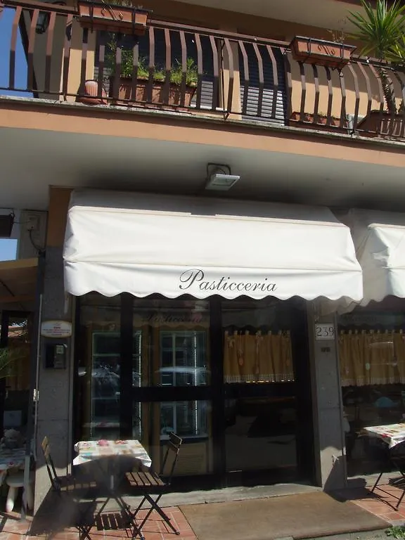 **  Residenza I Ciclamini Bed & Breakfast Rome Italy